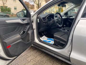 Ford Focus - 7