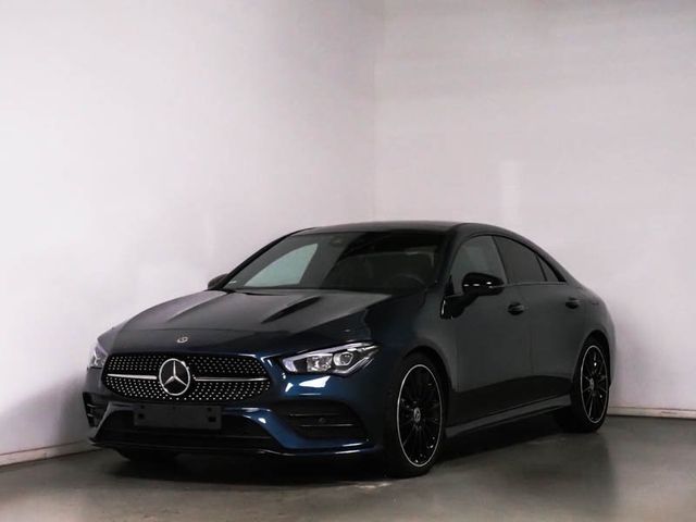 Mercedes-Benz CLA 180 AMG Night-Paket Panora Kam Distronic 19"