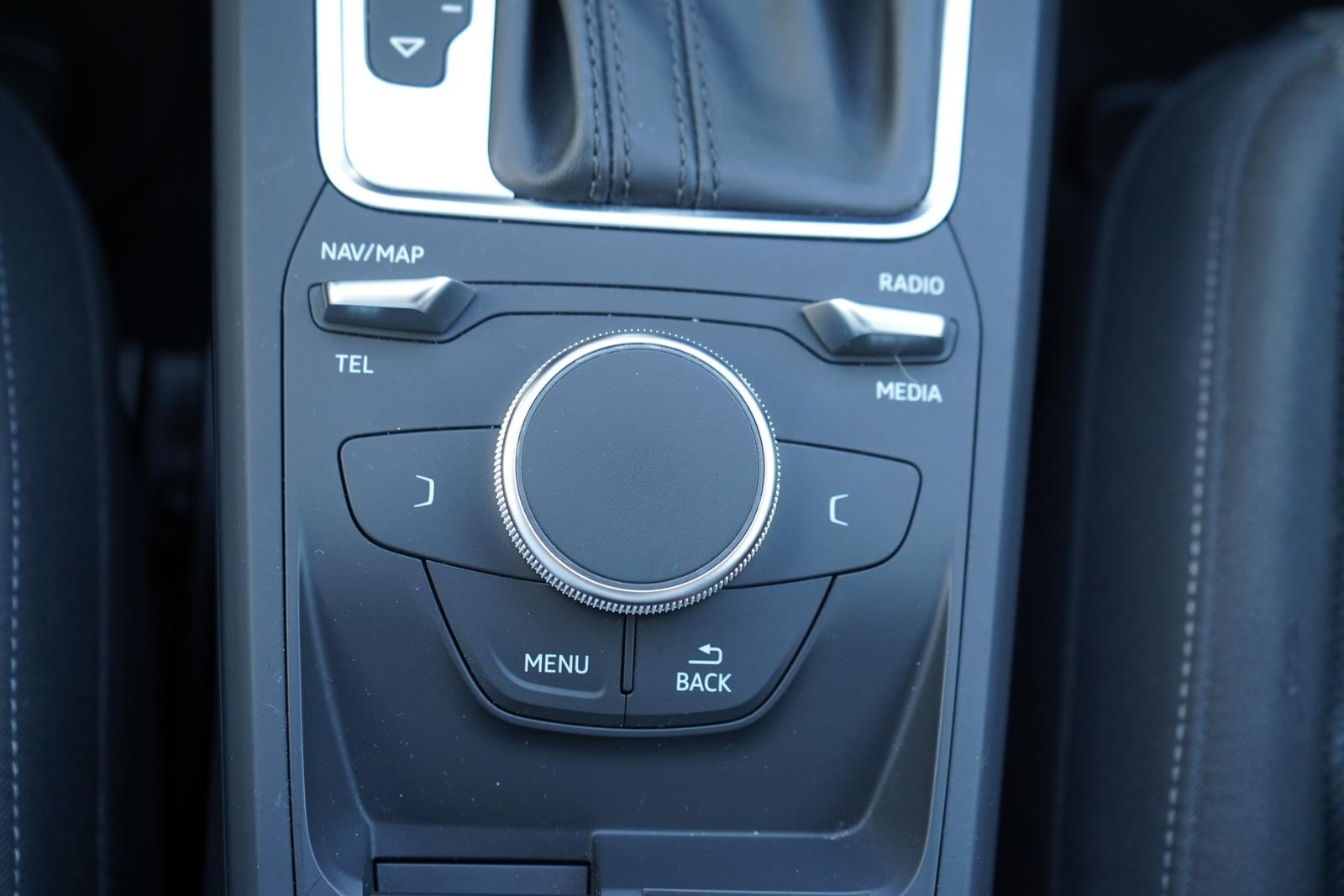 Audi Q2 35 1.5 TFSI advanced LED Sitzheizung Navi PDC, миниатюра 16