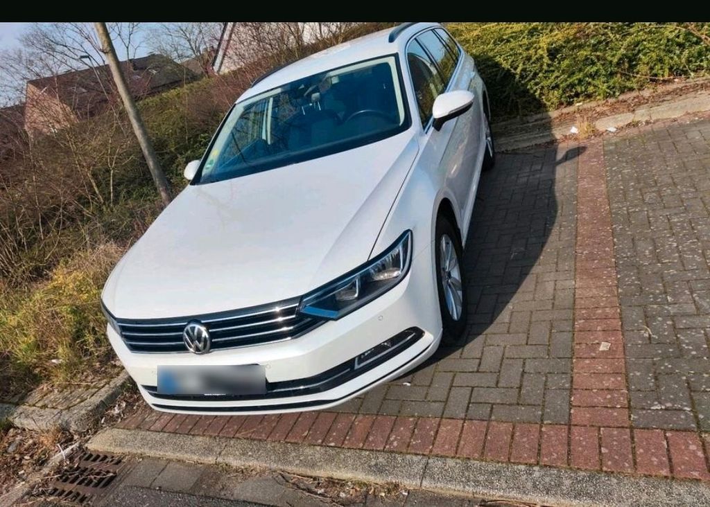 Image of Volkswagen Passat