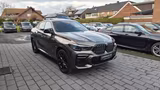 BMW X6 M50i/PANO/LASER/FONTENT/ICONICGLOW/AHK/H&K - BMW X6 M50 aus 2023