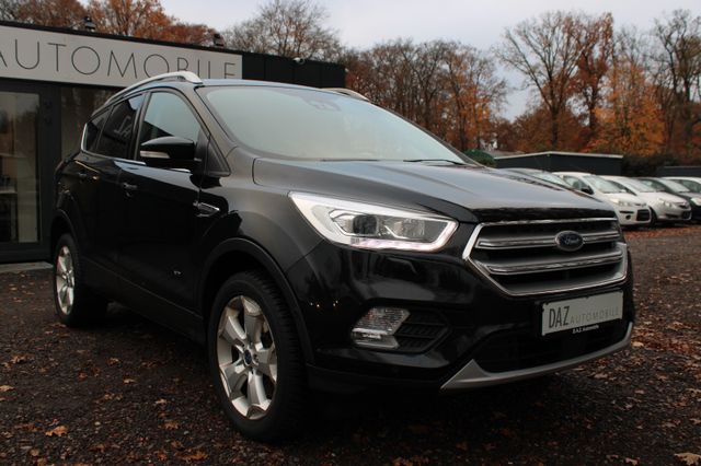 Ford Kuga Titanium 4x4*Kamera*AHK*Navi*ACC*Keyless*