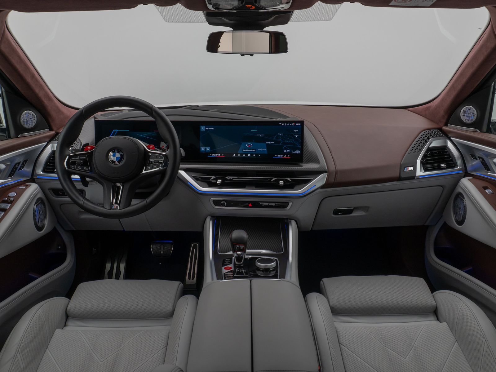 Fahrzeugabbildung BMW XM Individual M Sitze DAB B&W Massage SoftClose