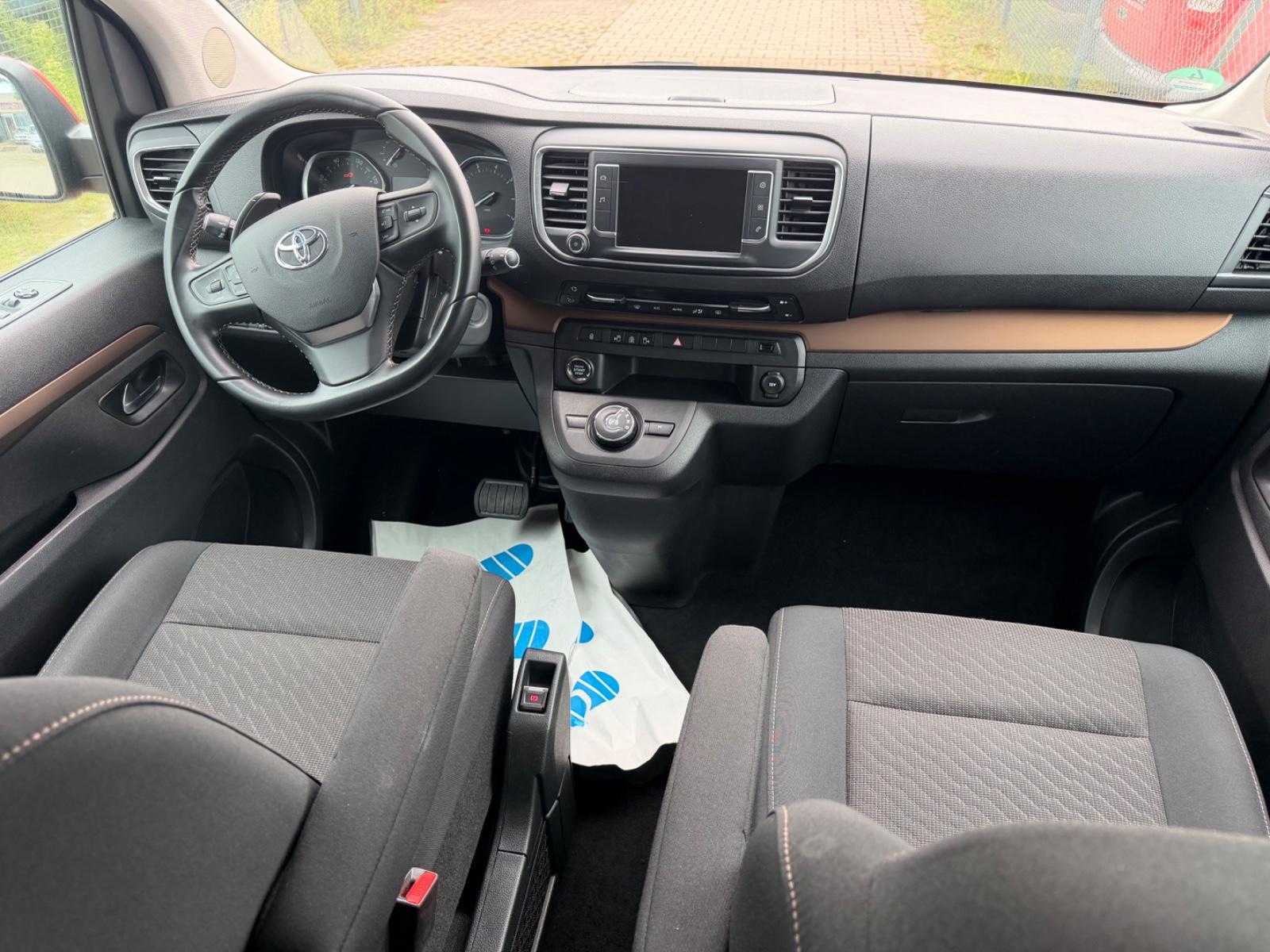 Toyota Proace Verso L2 Team Deutschland*8 Sitze*LANG