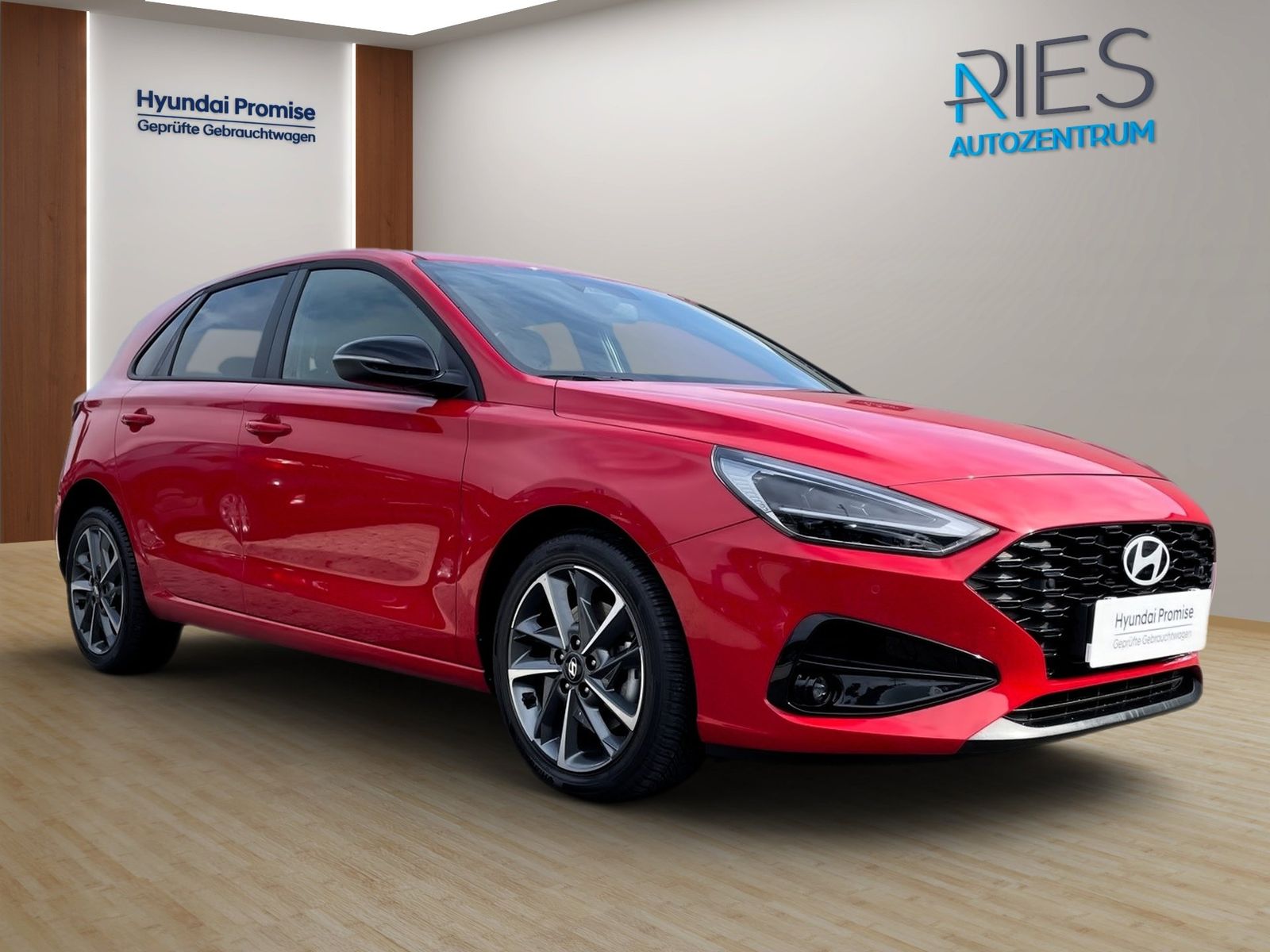 Hyundai i30 1.0 T-GDI Advantage KlimaA*LED*Navi*SHZ*Kam. foto 3