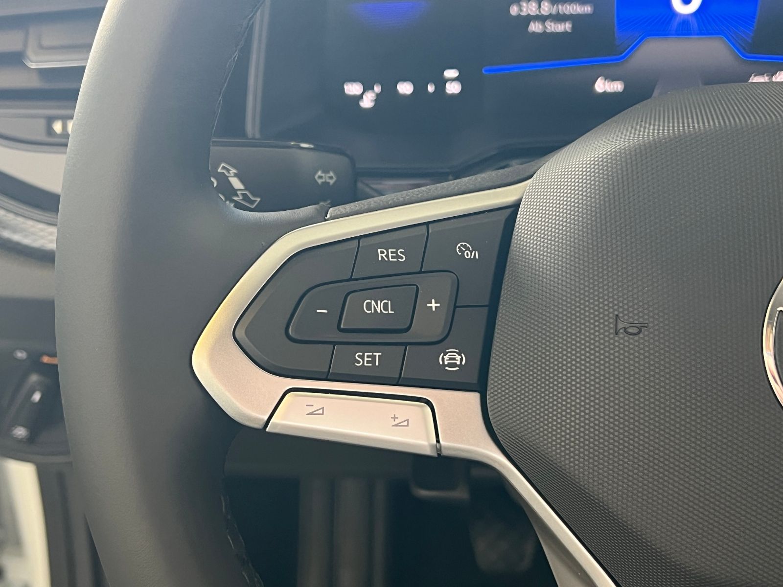 Fahrzeugabbildung Volkswagen Taigo Life 1.0 TSI *LED, Digital Cockpit, PDC, 1