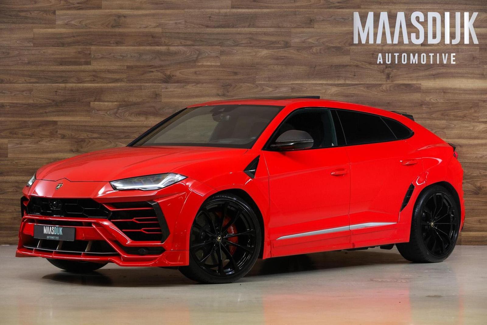 Lamborghini Urus Novitec Widebody|Carbon|HUD|Pano|Massage|Ve