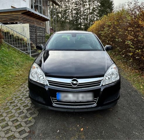 Opel Astra H