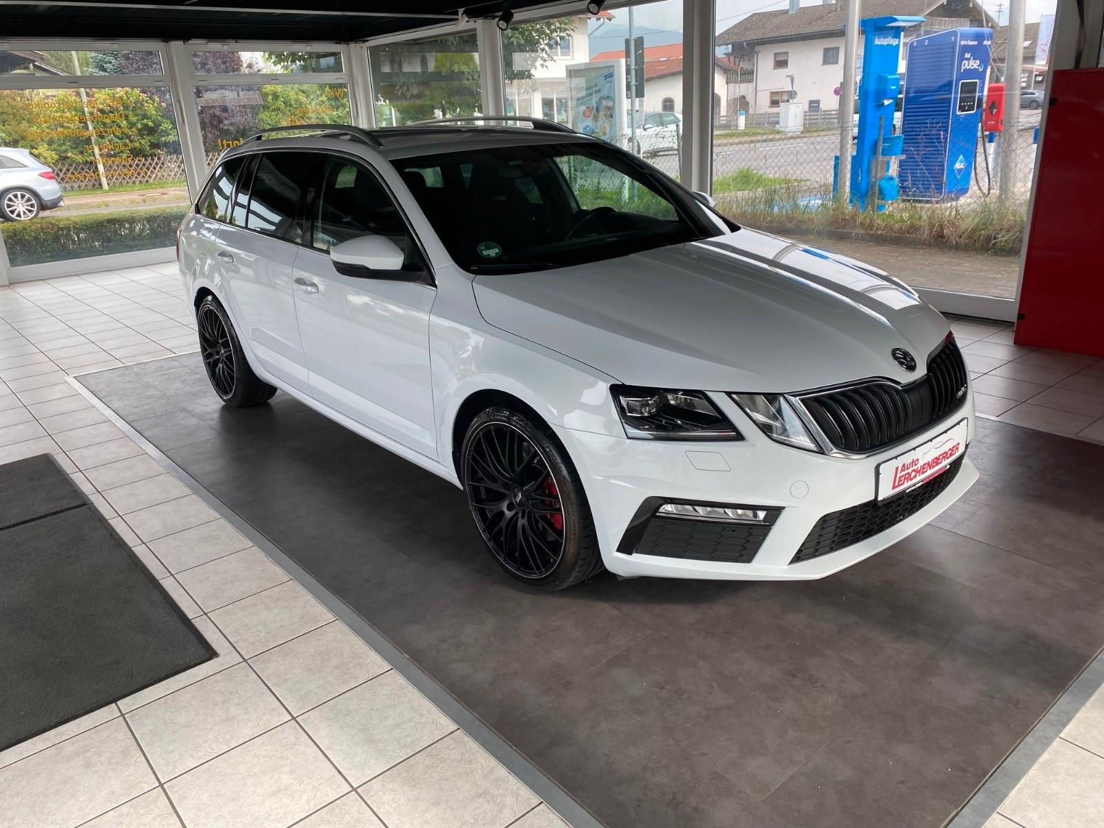 Skoda Octavia Combi RS 245 Automatik