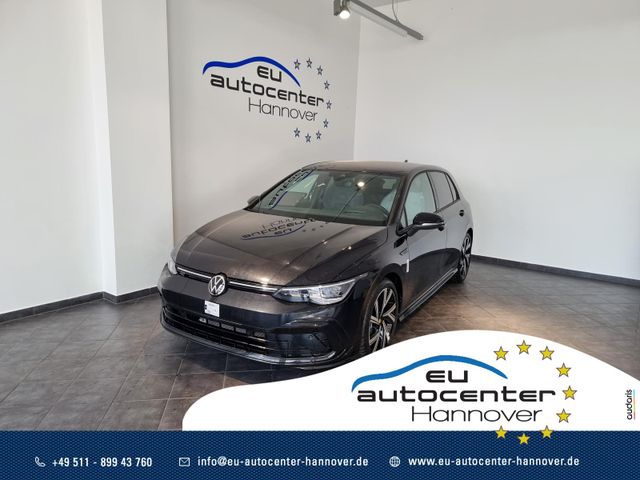 Volkswagen Golf 8 1.5 eTSI DSG R-Line NAVI ACC HUP KARDON L