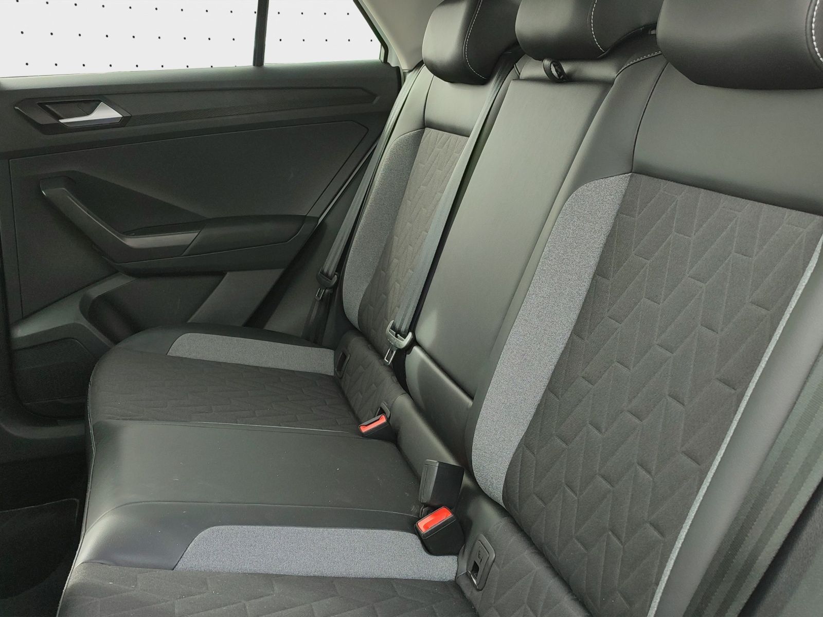 Volkswagen T-Roc - Bild 17