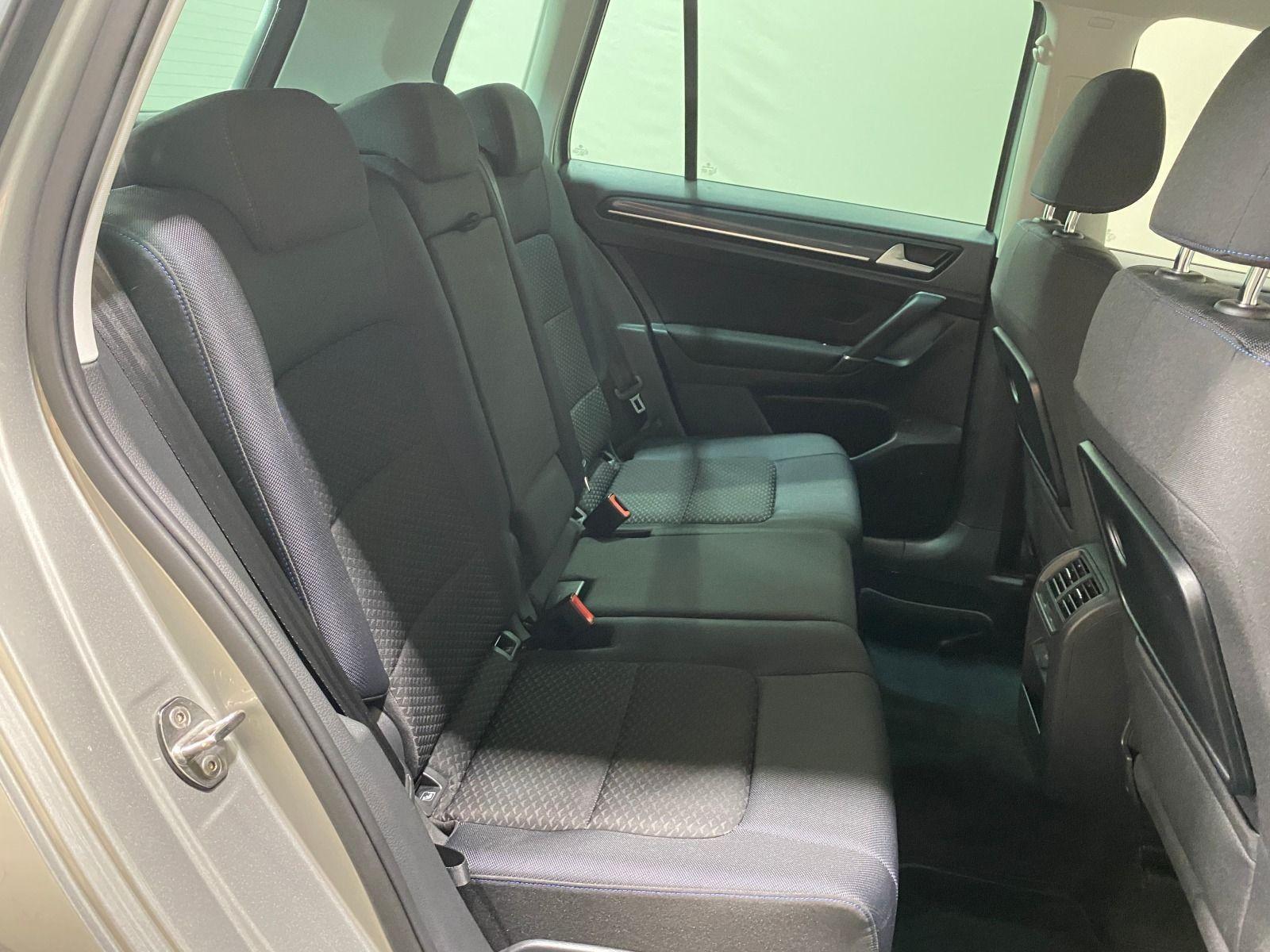 Volkswagen Golf United 2.0 TDI DSG LED NAV RÜKA, миниатюра 19