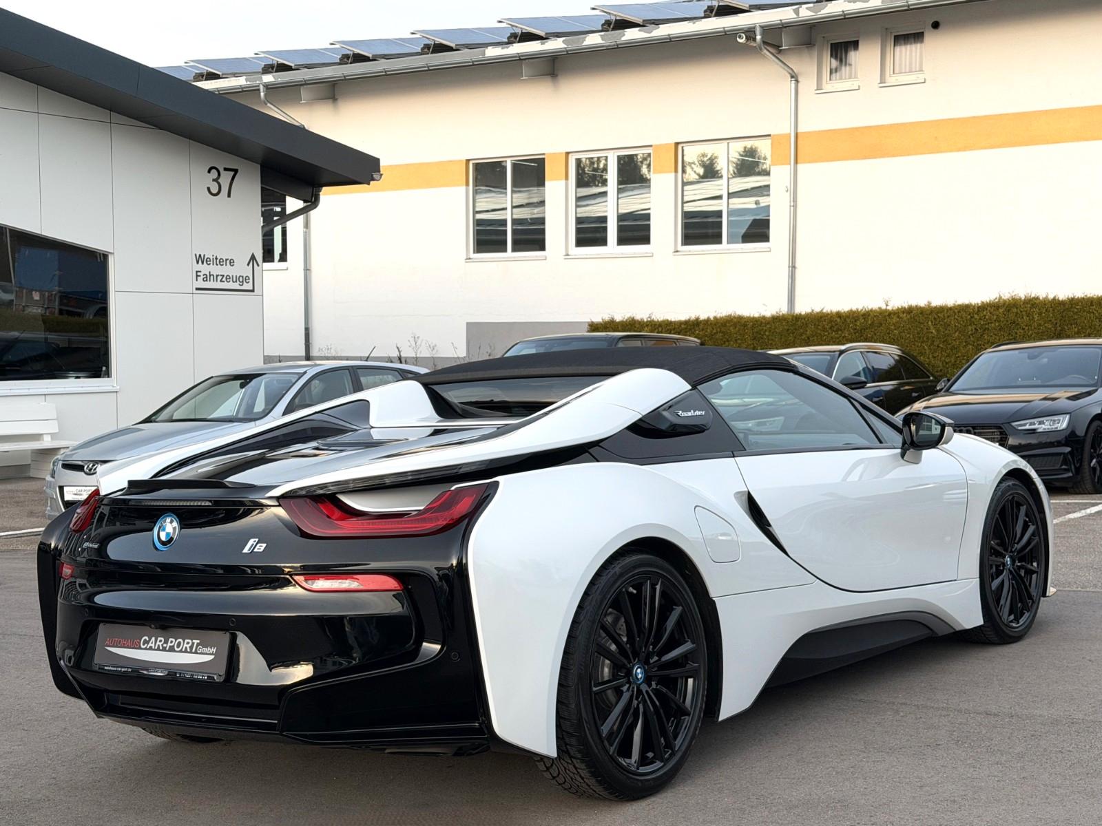 BMW i8 Roadster