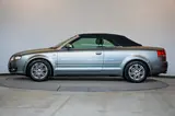 Audi A4 Cabriolet 2.0 TFSI Automatik PDC StzHzg - Audi A4: 2.4