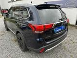 Mitsubishi Outlander 2.2 DI-D*4WD*7 Sitzer*LED*Navi*AHK*GSD - Mitsubishi in Wuppertal