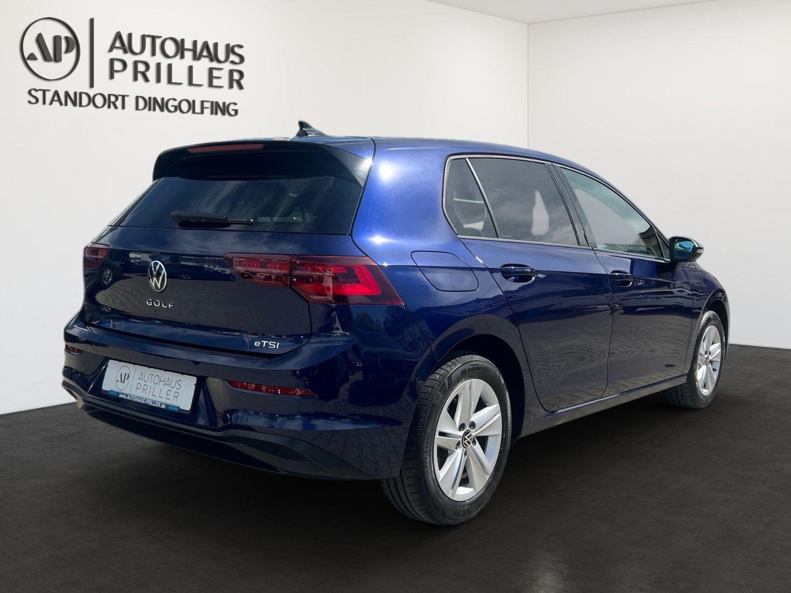 Volkswagen Golf VIII Limousine 1.5 eTSI DSG Life/Pano/Matri, миниатюра 4