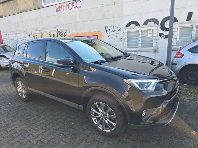 Toyota Rav 4 // 2.0 Diesel  // Euro 6 // 1...