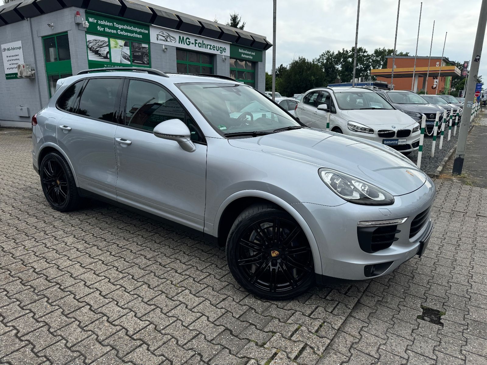 Fahrzeugabbildung Porsche Cayenne Diesel Platinum Edition APPROVED CAR PL.