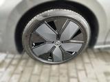 Volkswagen Passat 2.0 TDI DSG R-Line Navi IQ.Light DAB+ Fro - Volkswagen Passat mit Diesel-Antrieb