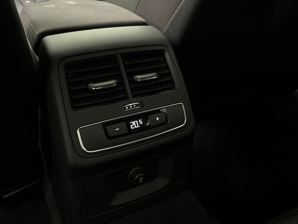 Audi A4 35 TFSI advanced*S-tronic*MATRIX*ACC*MMI*