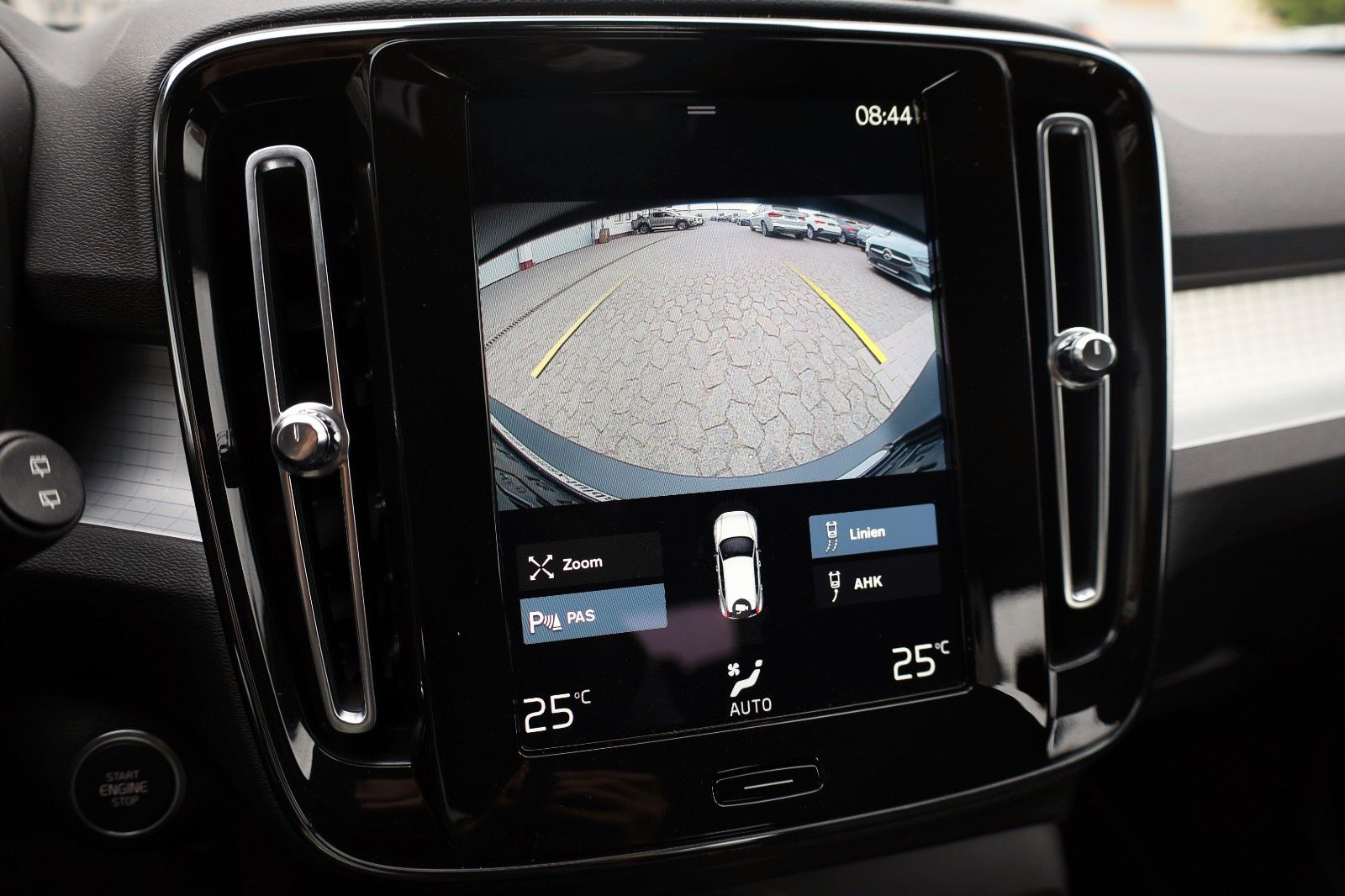 Fahrzeugabbildung Volvo XC40 Inscription Expr Recharge Navi,Harman/K,AHK