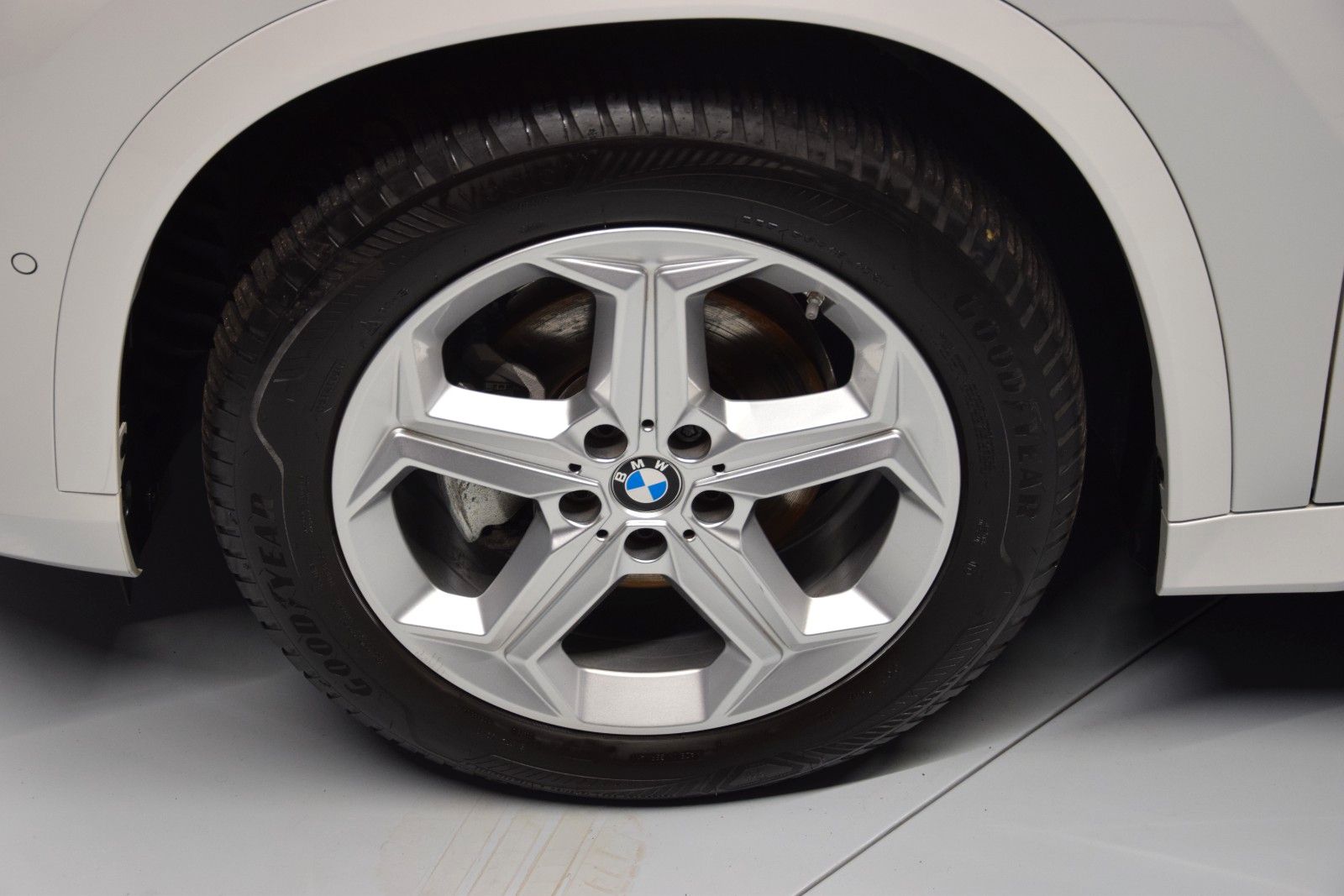 Fahrzeugabbildung BMW X1 18i sDrive M Sport H&k Panorama ACC Ambiente