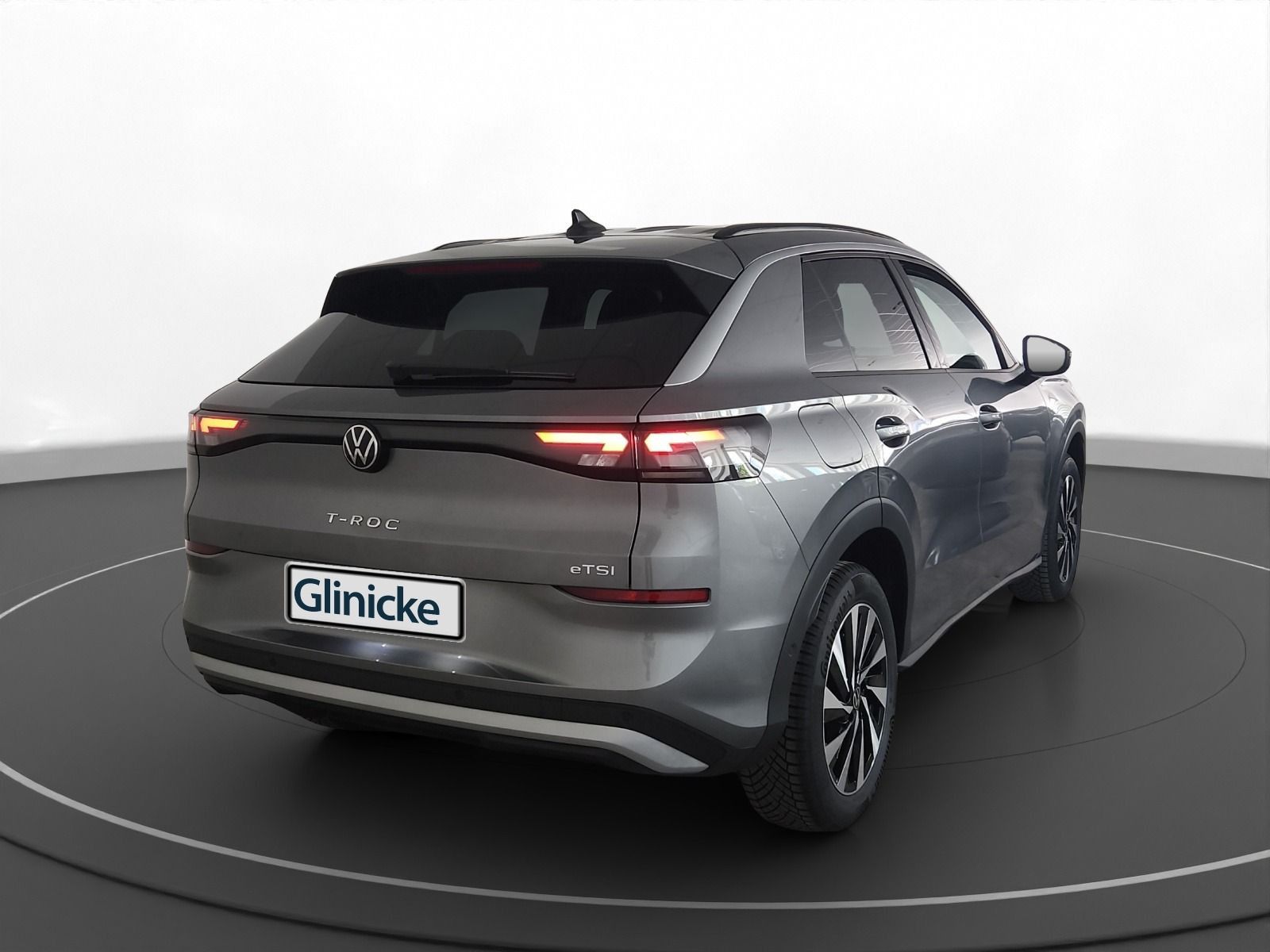 Volkswagen T-Roc - Bild 2