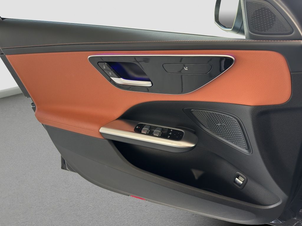 Fahrzeugabbildung Mercedes-Benz C 300 d T-Modell AMG*el. Heckklappe*LED*Kamera