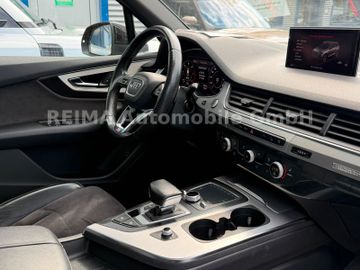 Audi Q7 - 9