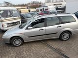 Ford Focus Kombi Ghia Klima Bastler Export - Ford Focus aus 2000: Ghia