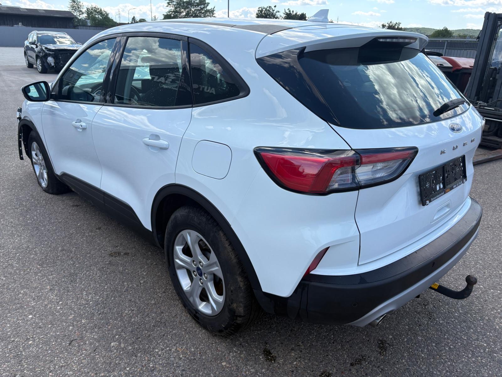 Ford Kuga 1.5 EcoBlue Cool & Connect