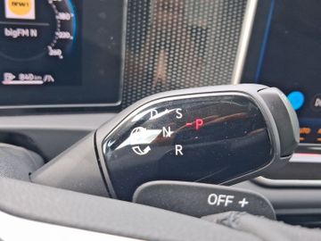 Volkswagen Tiguan - 11