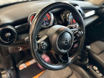 MYAUTOCENTER – Gebraucht- und Jahreswagen mit Werkstattservice in Pfaffenhofen MINI ONE Mini 3-trg. *2. Hand*Klima*SHZ*Bluetooth*LED