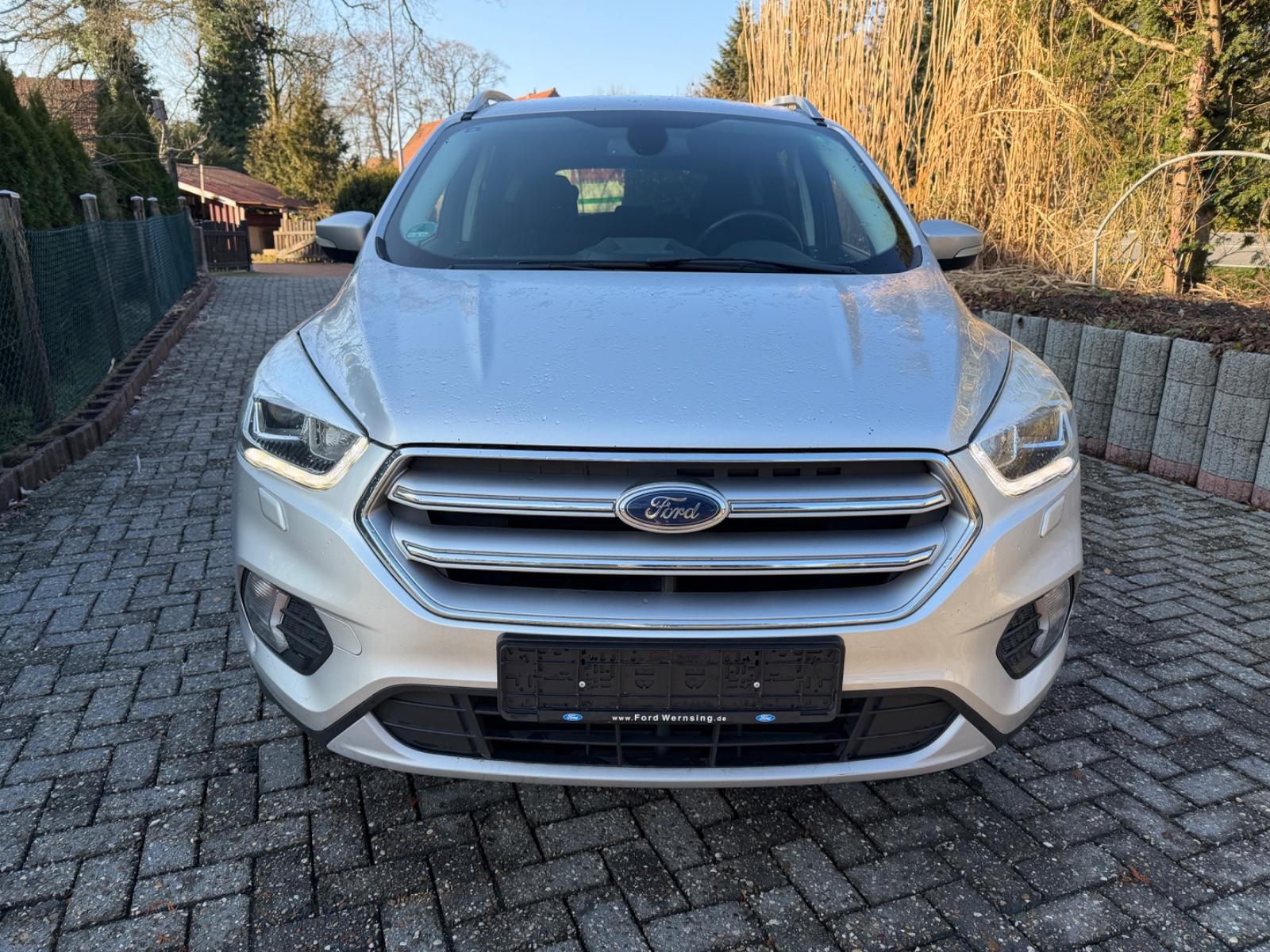 Ford Kuga Cool & Connect TÜV NEU
