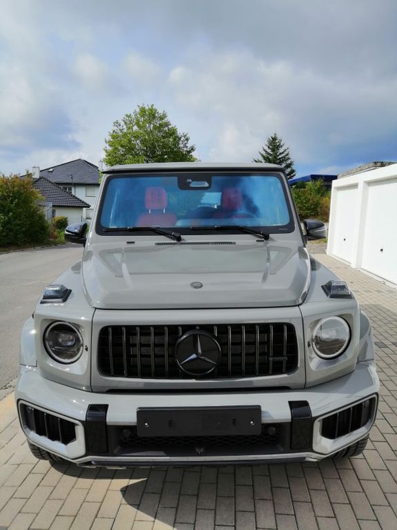 Mercedes-Benz G 63 AMG Carbon-Entertainment-Night-A22 Prod25