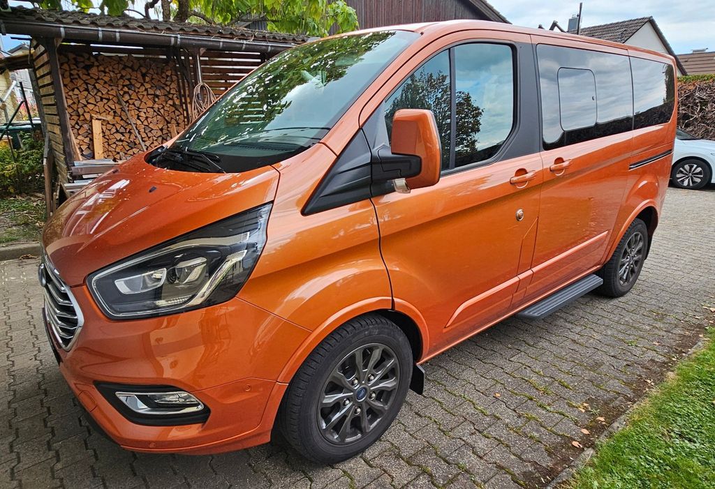 Image of Ford Tourneo Custom