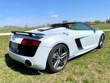 Audi R8 5.2 FSI S-Tronic Quattro Spyder  - Audi R8: 5.2