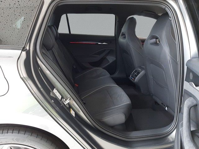 Fahrzeugabbildung Skoda Superb Combi Sportline iV AHK Matrix CANTON