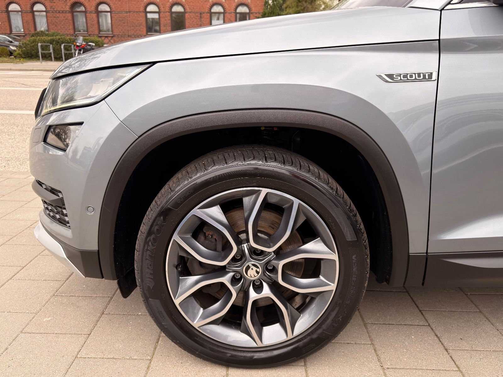 Kodiaq Scout 4×4 *Pano*LED*Leder*360°*7-Sitzer*
