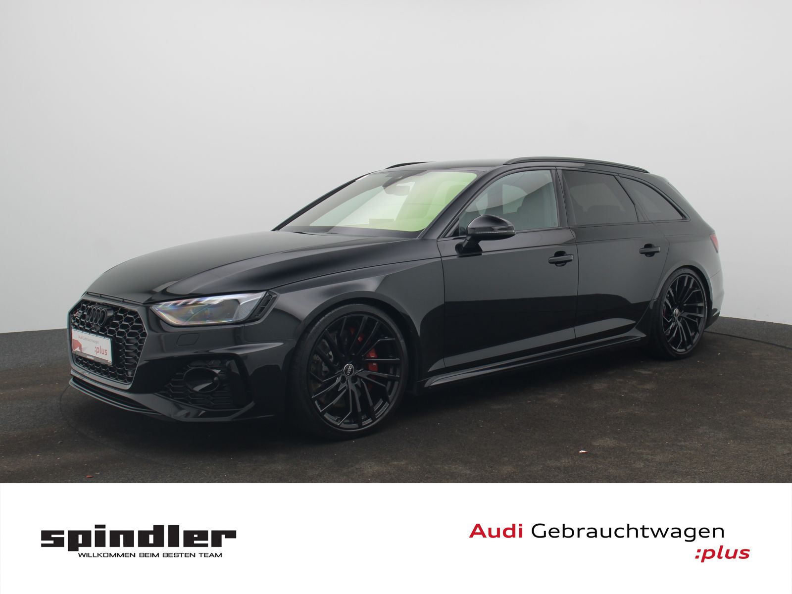 Audi RS4 - Bild 1