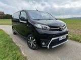 Toyota Proace (Verso) 2,0-l-D-4D 130kW L1 Family Co... - schwarze Toyota Proace (Verso)