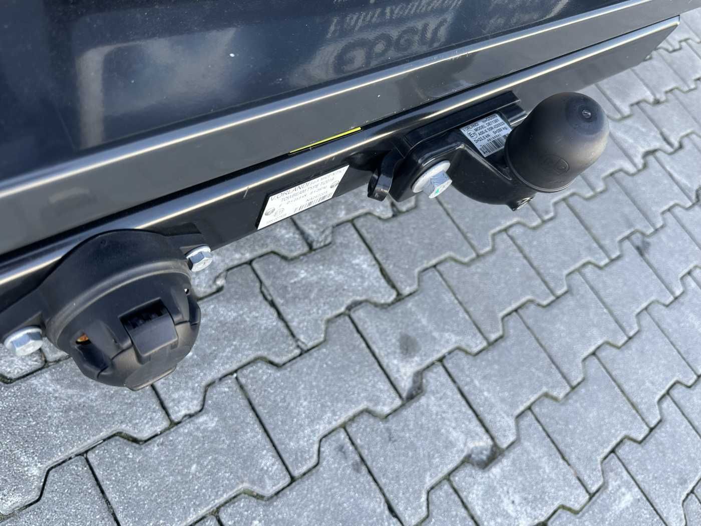 Fahrzeugabbildung Iveco 60C16H 3.0L *R4.350mm*AHK*DiffSperre*Klima*