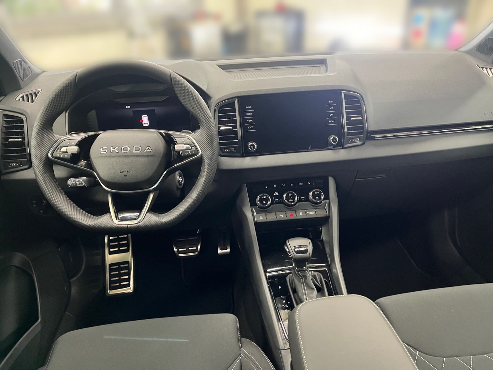 Skoda Karoq - Bild 11