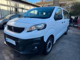 Peugeot Expert BlueHDi 120 S&S PL-TN Combi Stand - Peugeot Expert mit Diesel-Antrieb: Kleinbus, 9 Sitzer