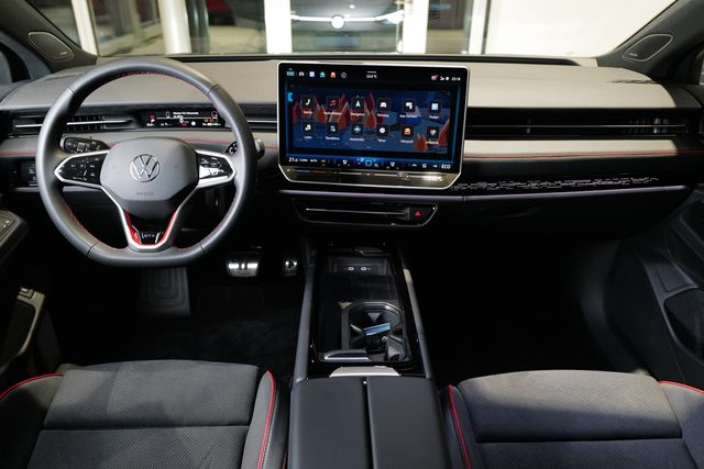 Volkswagen ID.7 Tourer GTX 4Motion AHK WäPump HKardon 360°