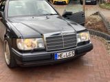 Mercedes-Benz 300 - Mercedes-Benz 300 aus 1993