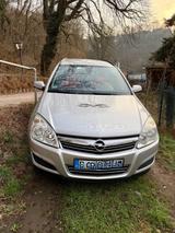 Opel Astra Caravan 1.7 CDTI TÜV bis 07/27 - Opel Astra aus 2008: 1.7