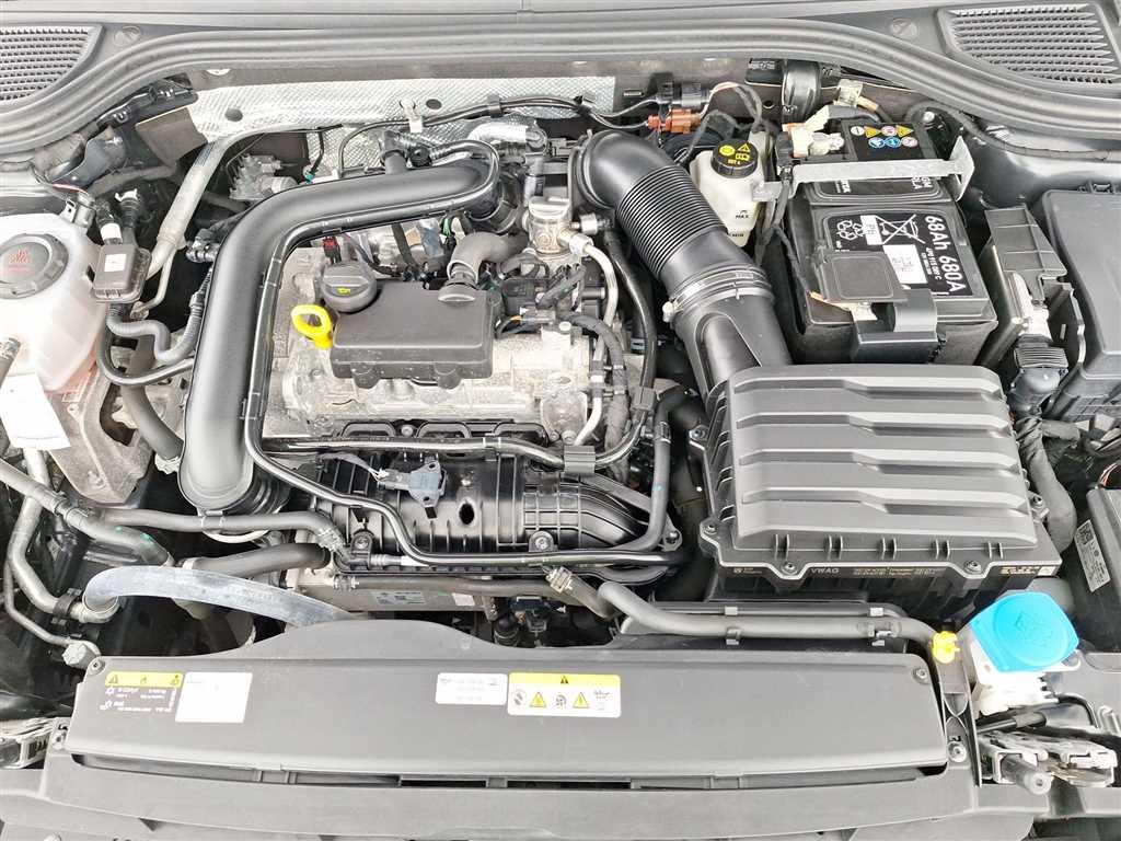 Volkswagen Golf Variant Life 1.0 TSI Winterpaket Standhz
