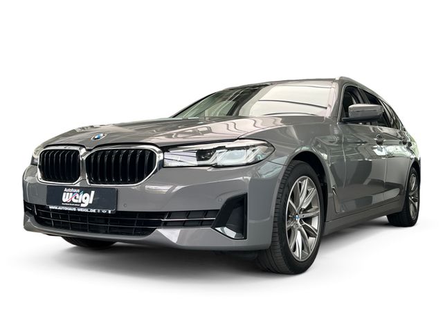 BMW 520dA xDrive 3xKlima+Glasdach+LED+ParkAssist+AHK