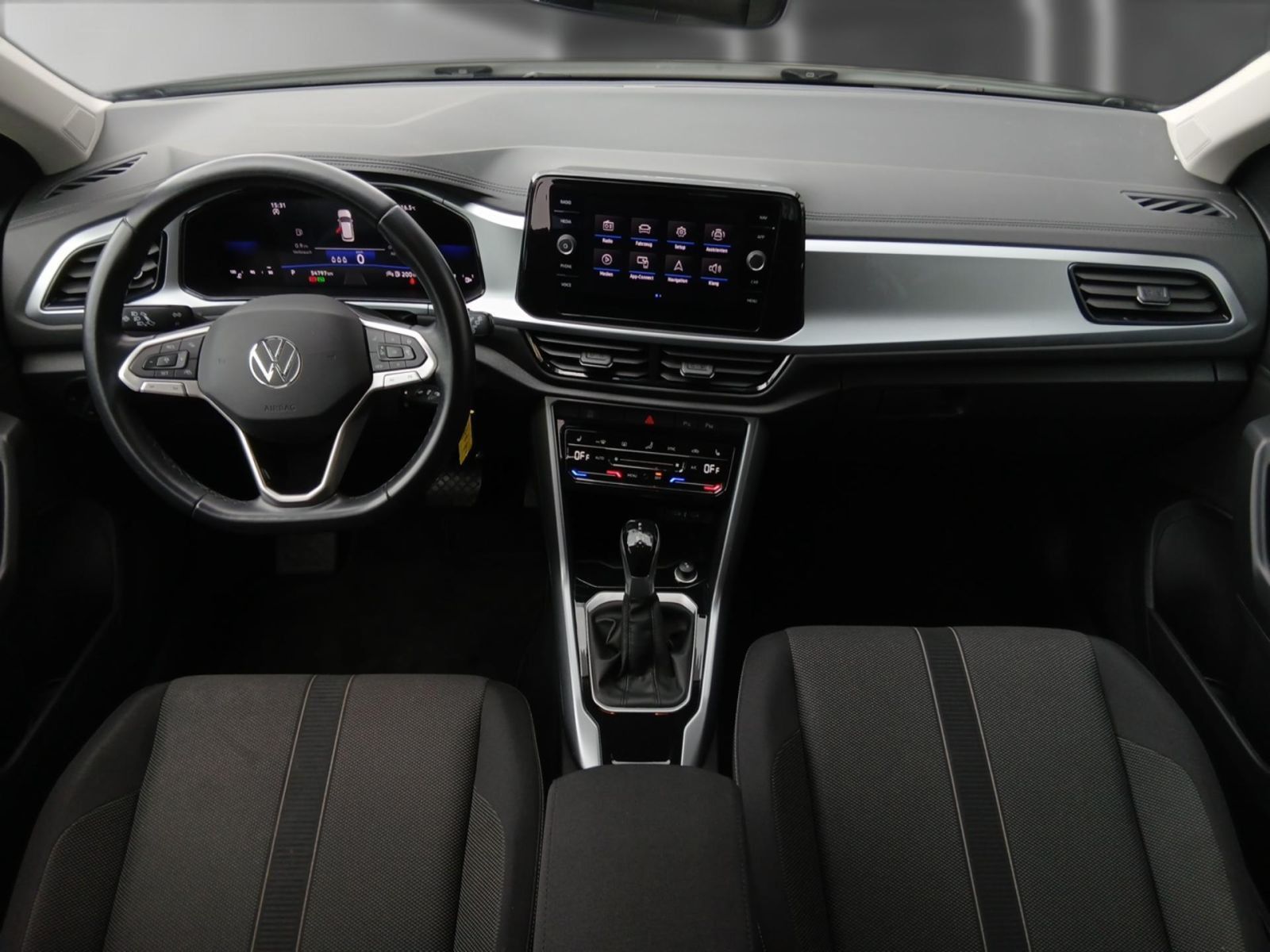 Volkswagen T-Roc - Bild 12